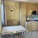شقة Seaview Walk To Sunset Terrace ايزولا روسا