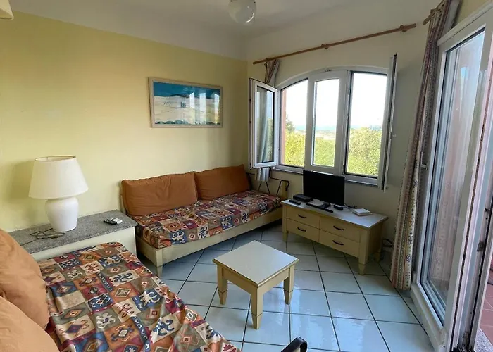 Seaview Walk To Sunset Terrace Apartment