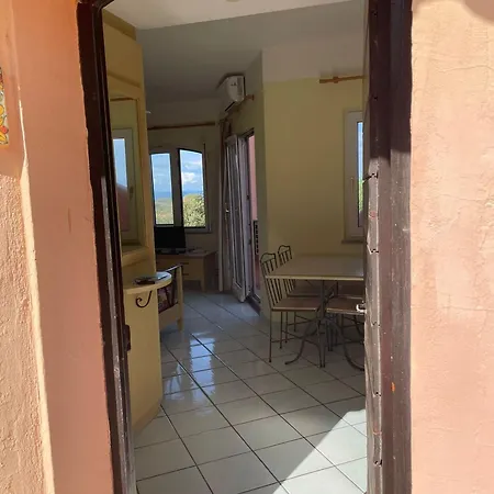 Seaview Walk To Sunset Terrace Apartment *