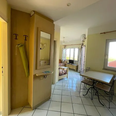 Panoramic Sea-views Sunsets, 7 Min Walk To Beach, Apartment, Terrace Apartment Isola Rossa