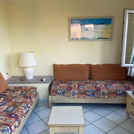 Panoramic Sea-views Sunsets, 7 Min Walk To Beach, Apartment, Terrace Apartment Isola Rossa