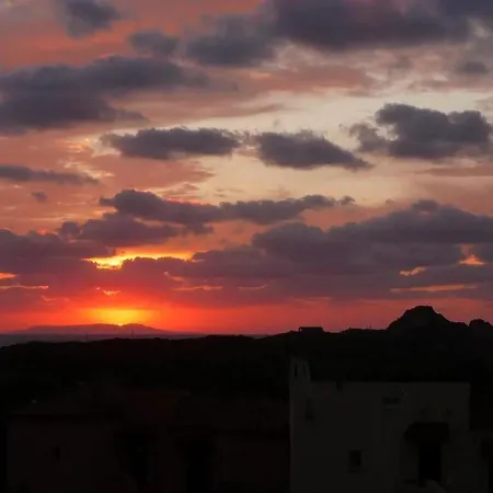 Panoramic Sea-views Sunsets, 7 Min Walk To Beach, Apartment, Terrace Apartment