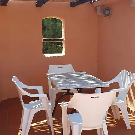 Panoramic Sea-views Sunsets, 7 Min Walk To Beach, Apartment, Terrace Isola Rossa