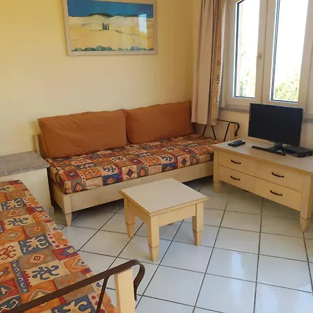 Panoramic Sea-views Sunsets, 7 Min Walk To Beach, Apartment, Terrace Apartment Isola Rossa