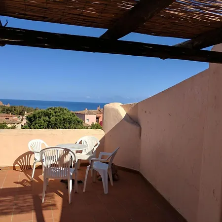 Panoramic Sea-views Sunsets, 7 Min Walk To Beach, Apartment, Terrace Isola Rossa